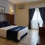 Peru By Bossh! מלון טרוחיו