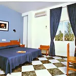 Peru By Bossh! 2* טרוחיו